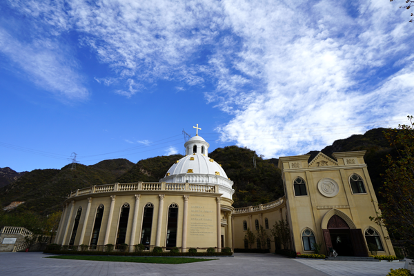 九公山纪念林——北京生态葬陵园