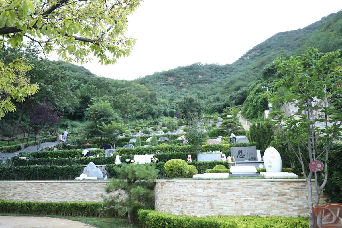 北京昌平墓地特点与怀柔墓地建议