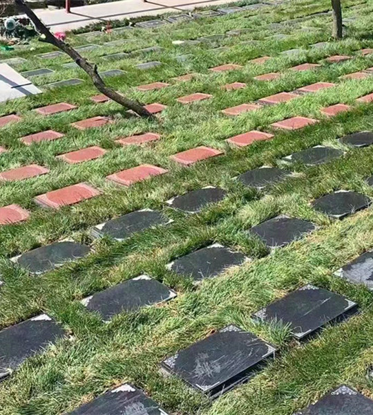 北京九公山长城纪念林草坪葬如何？价格多少？