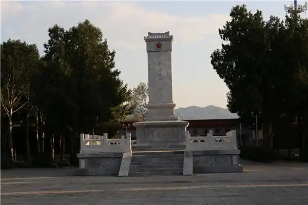 公墓期满后应该怎么办